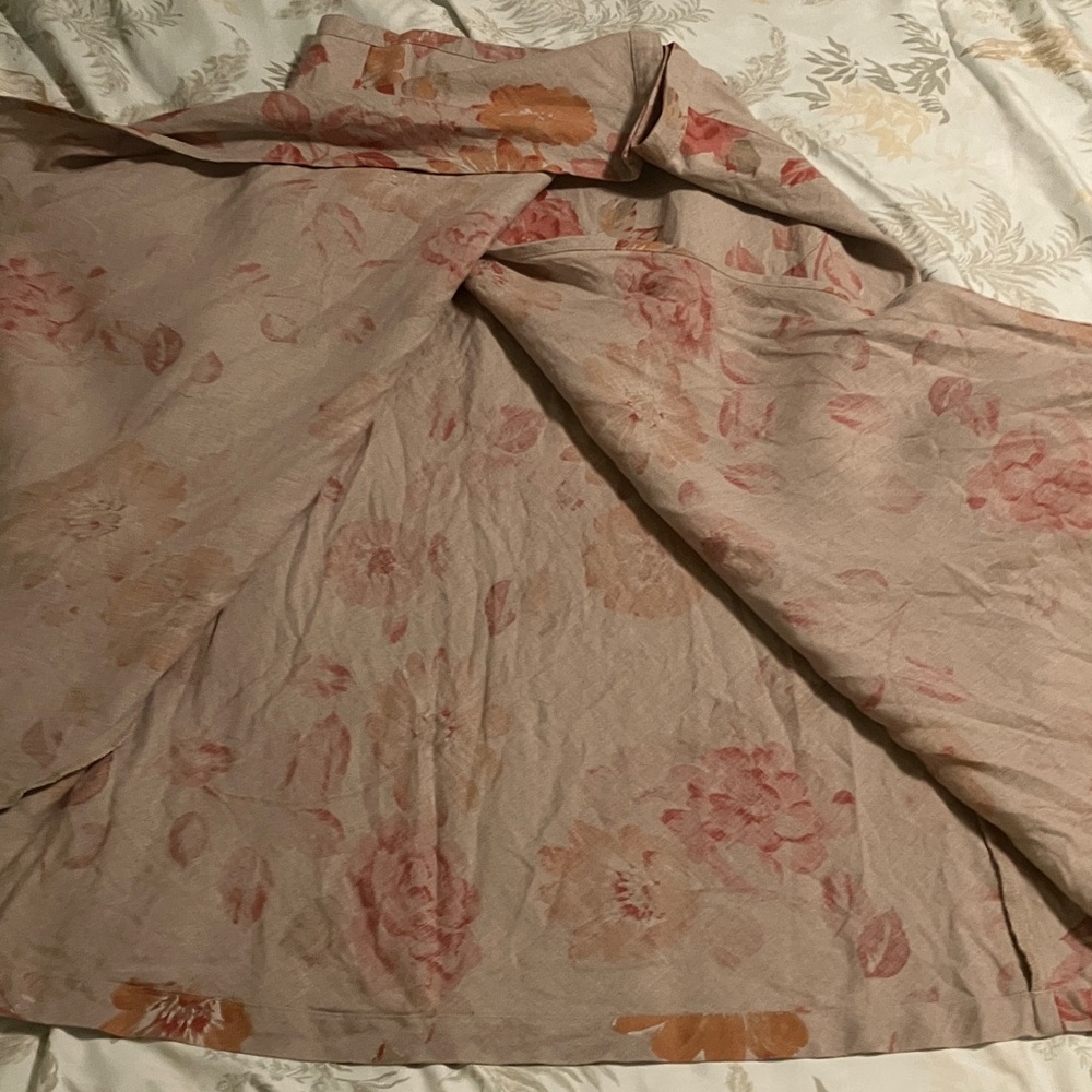 Eddie Bauer Floral Midi Skirt in Beige and Coral - Picture 8 of 9